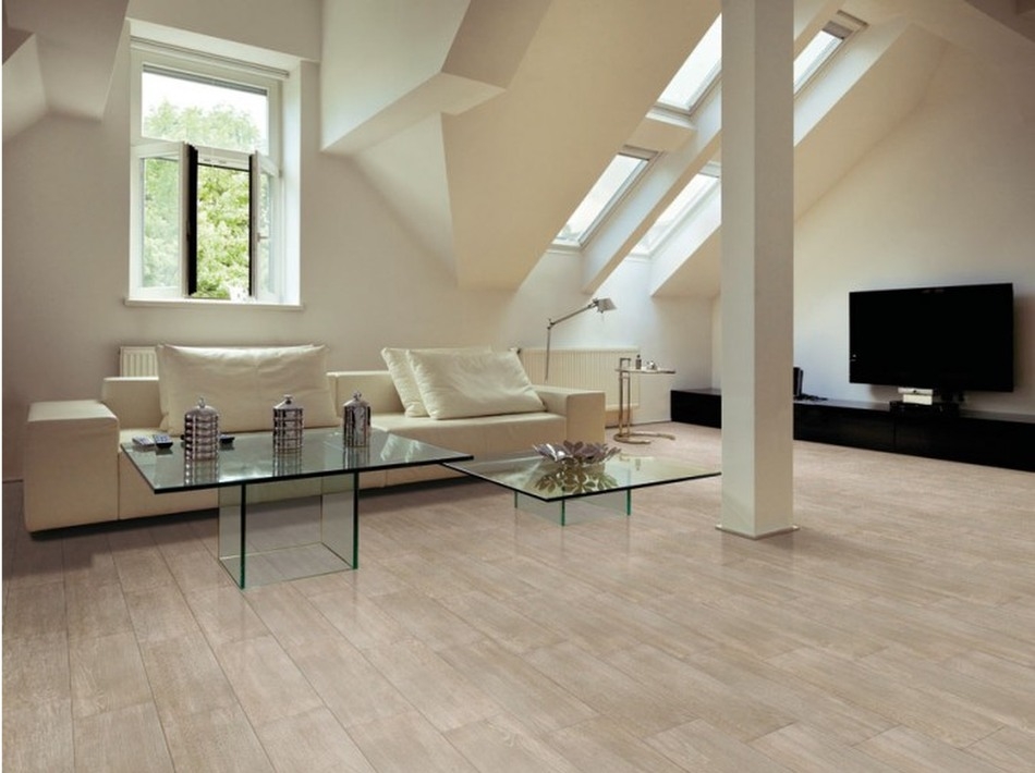 Carrelage sol grand format, carrelage poli, carrelage rectifié ... Carrelage imitation parquet brun clair