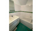 Réalisation d'une salle de bain contemporaine