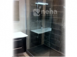 Salle de bain noir et blanc