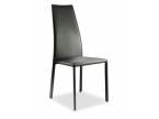 Chaise haut de dossier pour séjour design en cuir