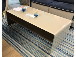 Table basse en verre