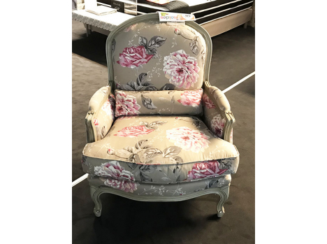 Fauteuil bergère fleuri