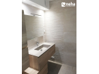 Salle de bain meuble asymétrique